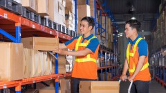 E-commerce boosts Vietnam's express delivery industry