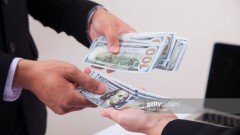 Impacts of the right policy mix on USD