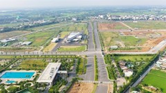 Vietnamese, Japanese firms shake hands in affordable housing project in Long An