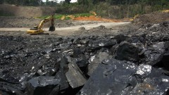 Vietnamese importers warned of 34 suspended Indonesian coal exporters