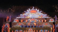 Hue royal court music