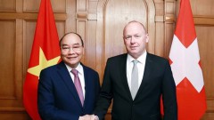 Vietnamese President meets head of Swiss National Council