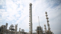 Vietnamese, Indian firms cooperate in petrochemical refinery projects