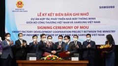 Samsung Vietnam supports smart factory development
