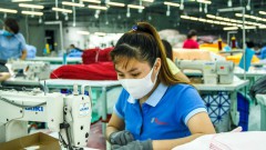 Investors favor&nbsp;textile stocks with long-term growth