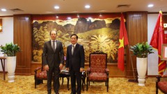 Vietnam, Uruguay Look to Promote Business Cooperation