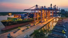 USAID helps ease congestion at Vietnam busiest container port