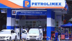 Petrolimex applies solutions to cope with big fluctuations in petrol prices