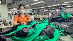 Vietnam eyes to develop “made-by-Vietnam” sporting goods for export: Minister