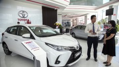 Domestic car market sees sluggish sales in year-end sale season