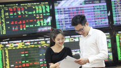 Be wary of stock trading prior to the Tet holiday