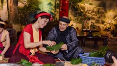 Vietnamese Tet inspires foreigners