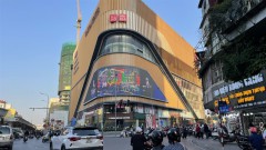 Heavyweight shares help stop market from a fall