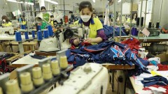 Garment firms prepare workforce to fulfil orders as market recovering