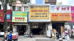 Gloomy building material market