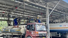 Proposing to increase competition in the petroleum trading market