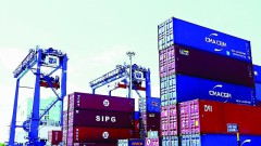 Exports face many difficulties