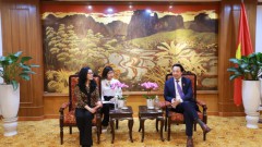 Fostering Ties with Sichuan Businesses