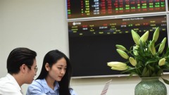 Share to retreat amid weak cash inflow