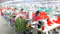Vietnam garment enterprises face increasing global competition