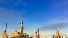 Nghi Sơn refinery maintenance leads firms to import petroleum products