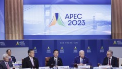 President stresses Vietnam's climate action commitment at APEC leaders' dialogue with guests