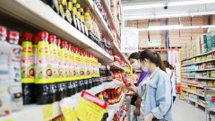 Consumption surge in Tet gives a boost to domestic market growth: Experts