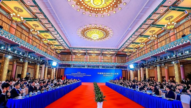 Cooperate to build leading and "rich in vitality" state-owned enterprises