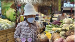 Survey reveals shifts in Vietnamese shopper habits
