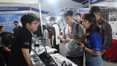 Human resources training for&nbsp;semiconductor&nbsp;industry – Vietnam’s top priority