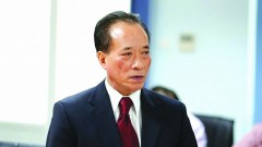 Risks for the economy when cash flow has not yet been put in to production and business