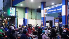 Vietnam's fuel price stabilization fund: To keep or to scrap?