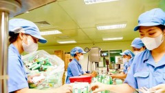 Businesses ramping up production to meet year-end deadlines