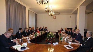 Vietnam, Poland discuss major measures to beef up economic ties