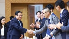 PM calls on Japanese firms to see Vietnam as strategic destination