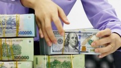 Vietnamese banks strive to offer low-cost loans