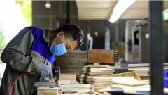 Local businesses should strengthen links to overcome global challenges: Experts