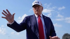 How will the US dollar move if new tariffs spook asset prices?