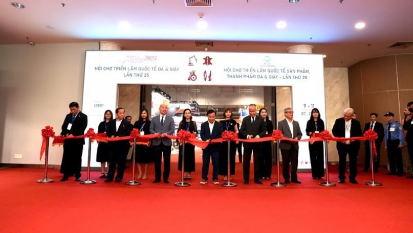 Viet Nam aims to boost value of its fashion industry