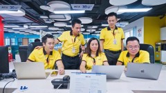 Technology reshapes the workforce