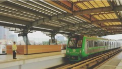 Hanoi unveils two new railway tours