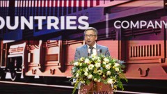 VLA President Dao Trong Khoa Elected FIATA Vice President