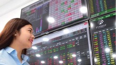 Liquidity weakens, but cash flow continues flowing into VN30 stocks