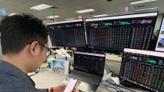 Stock Market Weekly Forecast: Taking a partial profit on some stocks