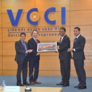 Vietnam, Nepal Aim for Stronger Business Ties