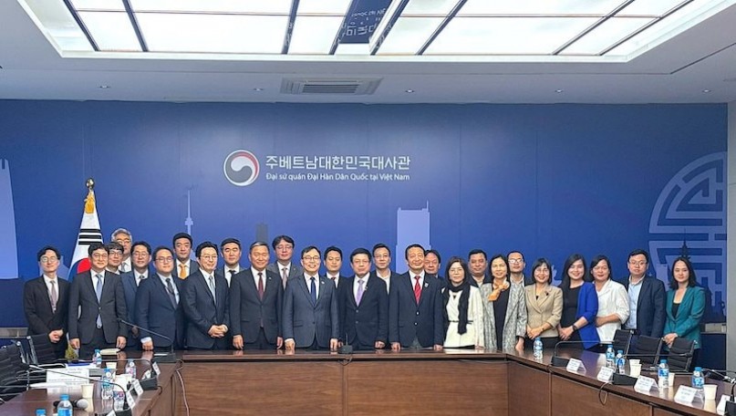 Promoting business cooperation between Vietnam and South Korea