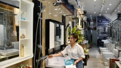 Tet renovation rush strains Hanoi crews, lifts finishing material costs prices