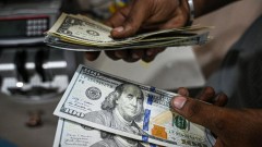 Approaching the issue of US dollar weakness with caution