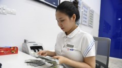 Banking stocks lead the market: Which ones stand out?