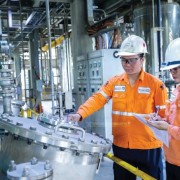 Vietnam Trade Outlook in 2026: Sustaining Strong Growth Amid Global Volatility